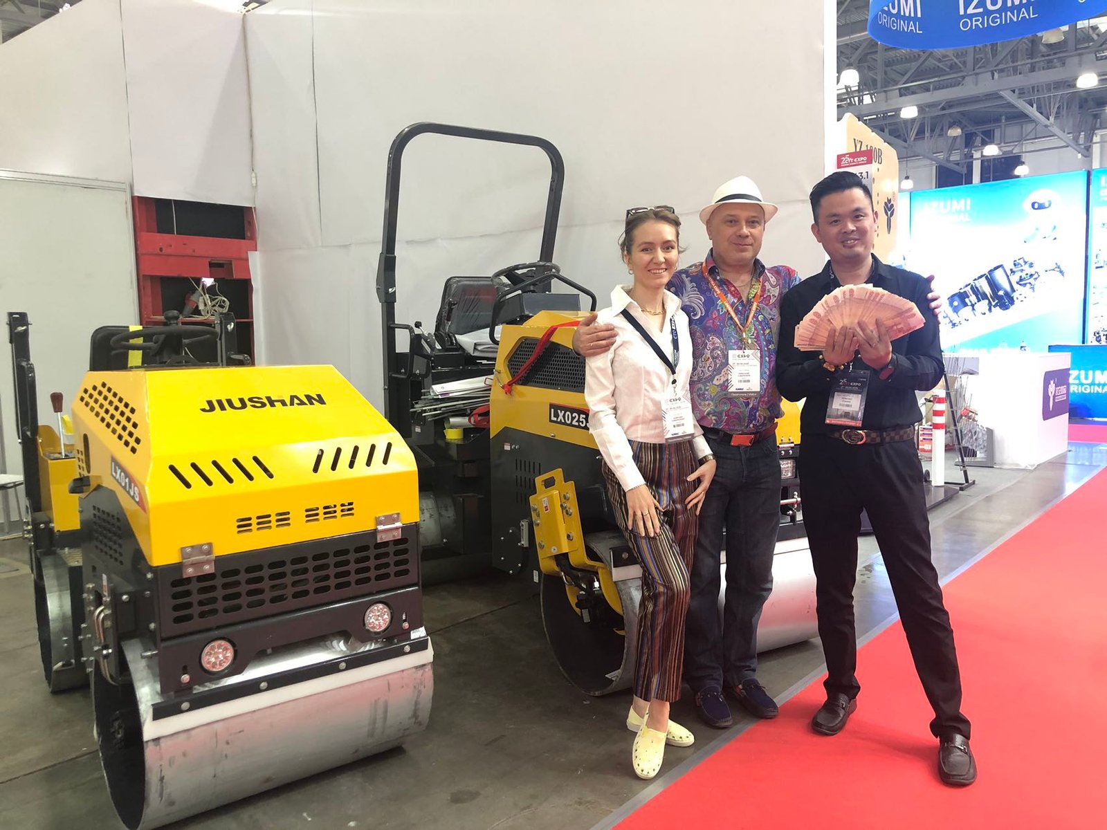 Moscow International consfruc tion Machinery Exhibifion