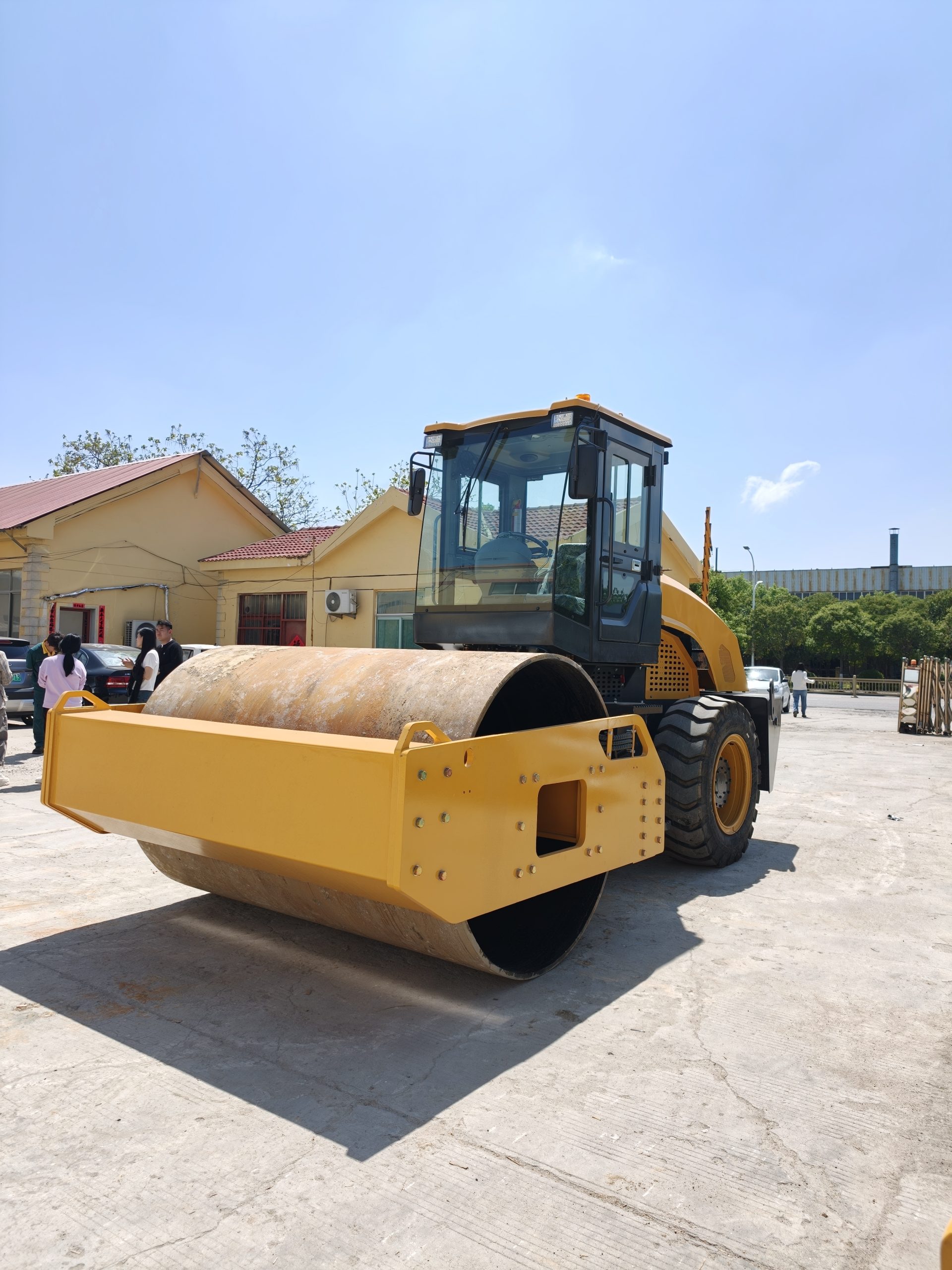 10T Single Drum Compactor - Image 5