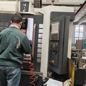 LUXIN construction machinery factory and manufacturing operations