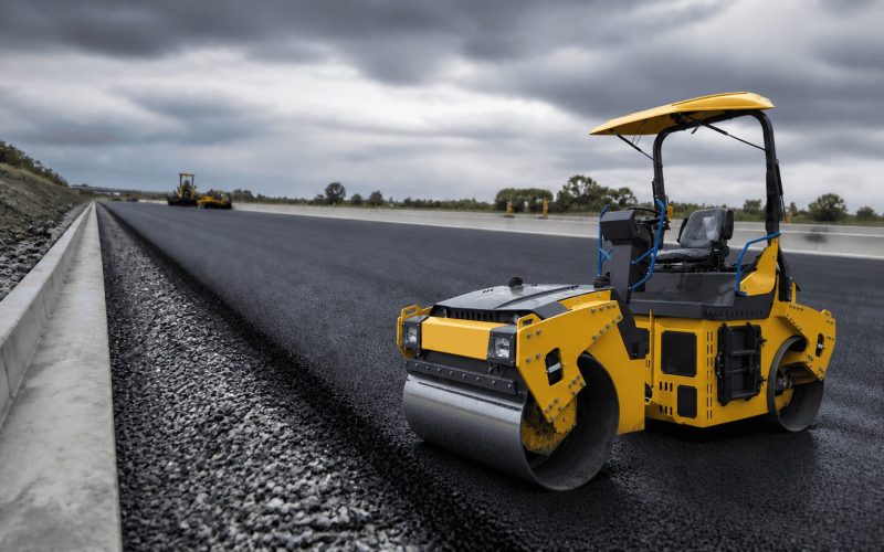 LUXIN compact machinery for urban construction