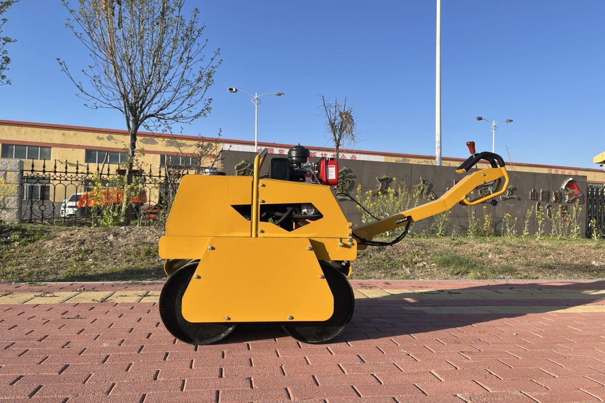 LUXIN road construction equipment application